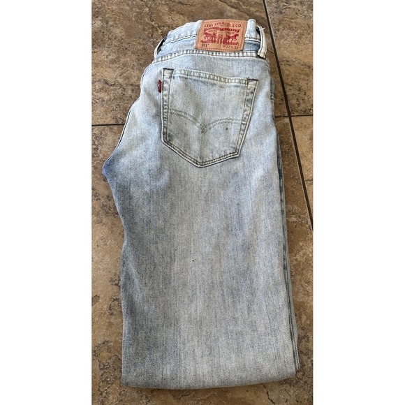 Levi's 511 Men's Slim Straight Leg Jeans 32x32, Blue Denim. Blemish Fit 32X31 - Picture 1 of 9